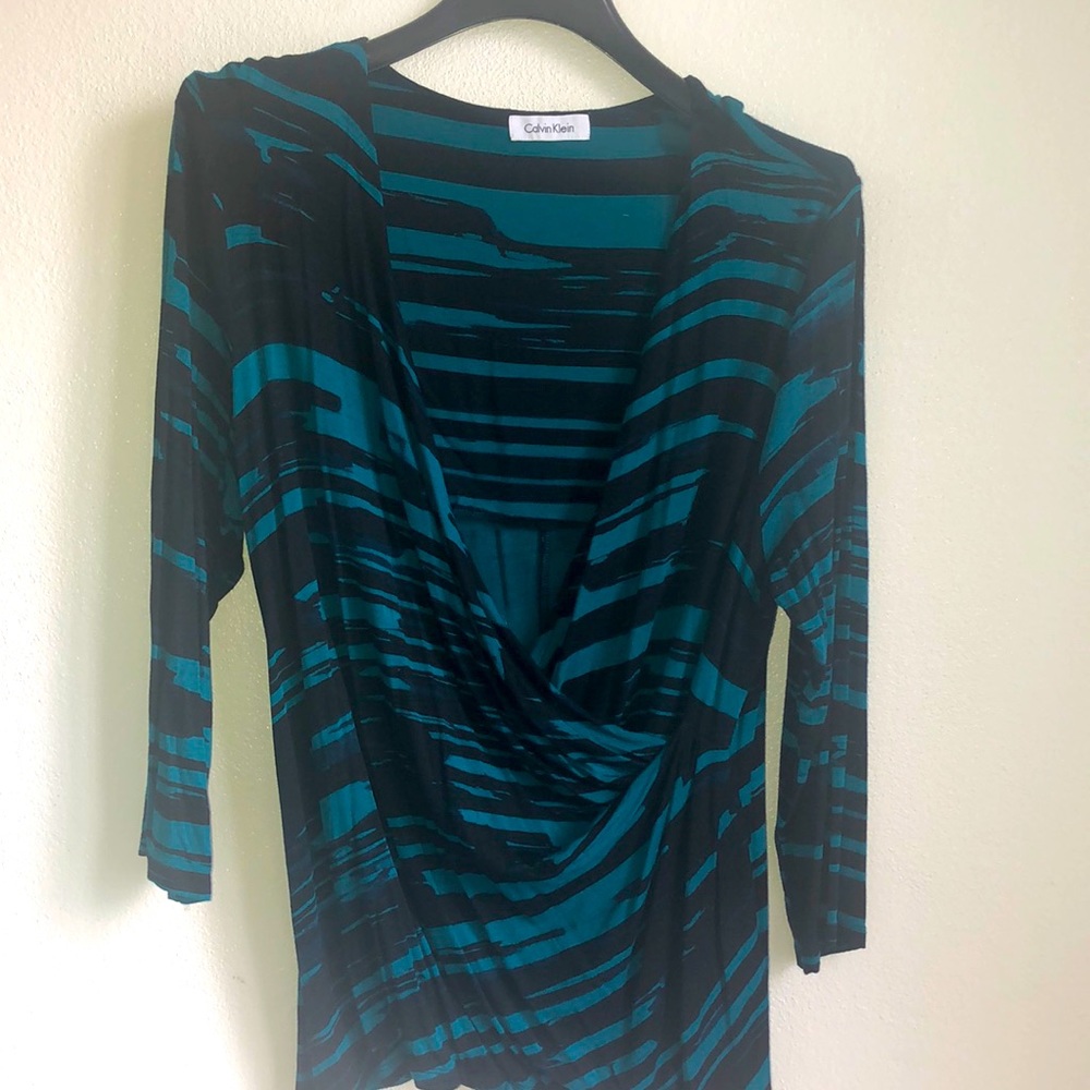 Calvin Klein black & green blouse